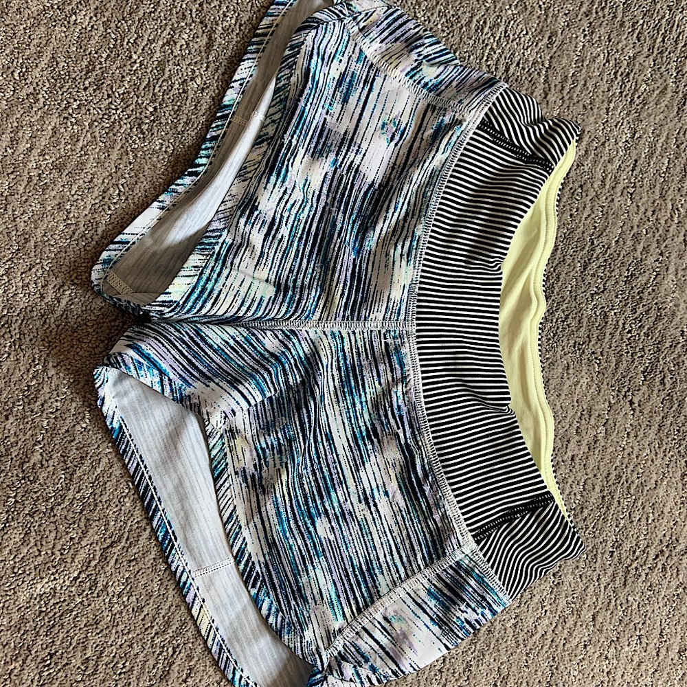 Lululemon shorts size 2